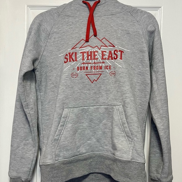 Ski the East, Born from Ice - Picture 1 of 3